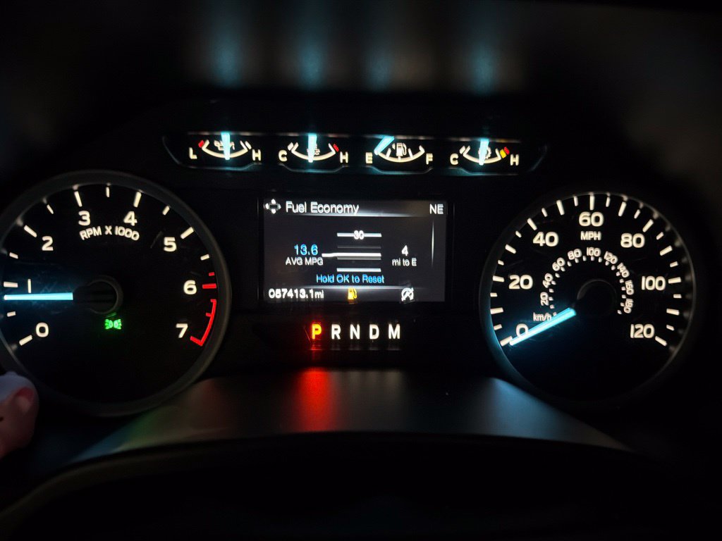 Used 2019 Ford F150 XLT w/ Equipment Group 302A Luxury AWD/4WD image 11