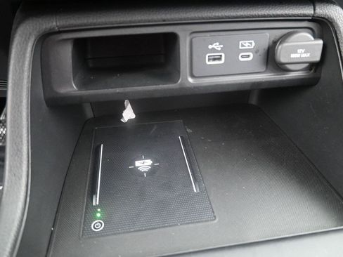 Used 2025 Honda Pilot EX-L image 29