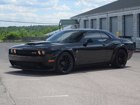 Used 2018 Dodge Challenger SRT Hellcat RWD image 20