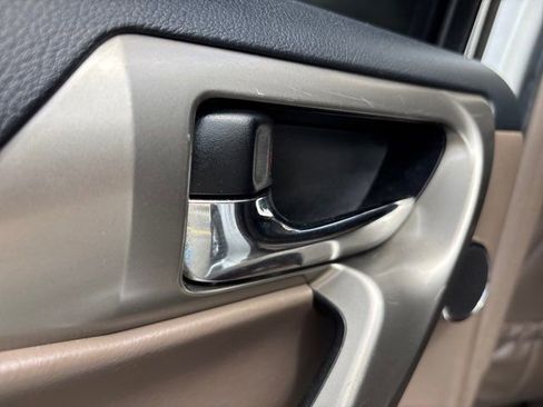 Used 2014 Lexus GX 460 Luxury image 28