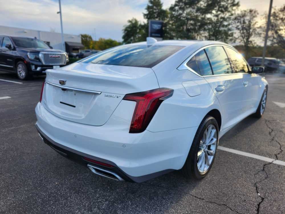 Used 2023 Cadillac CT5 Luxury AWD/4WD image 18
