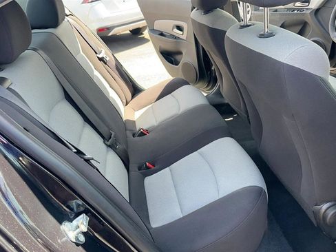 Used 2016 Chevrolet Cruze LS image 30