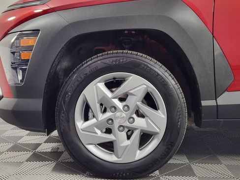 Certified 2025 Hyundai Kona SE AWD/4WD image 21