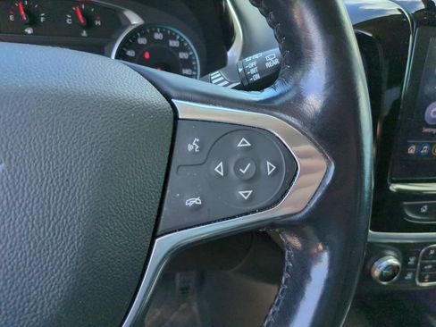 Used 2020 Chevrolet Traverse LT FWD image 30