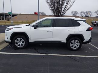 Used 2024 Toyota RAV4 LE video 1