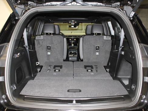 New 2026 Jeep Grand Cherokee L Limited AWD/4WD image 40
