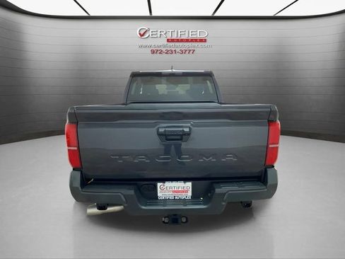 Used 2025 Toyota Tacoma SR5 image 5