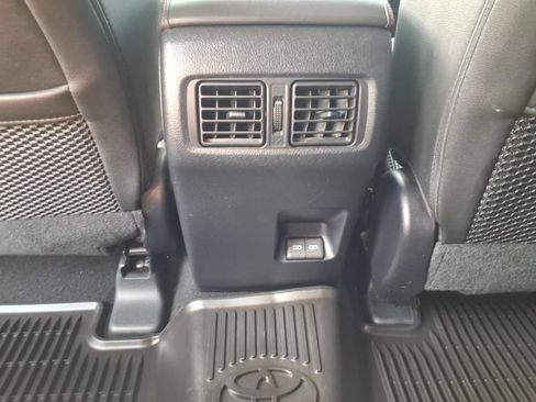 Used 2023 Toyota 4Runner TRD Off-Road Premium w/ Off Road Premium Plus Package AWD/4WD image 32