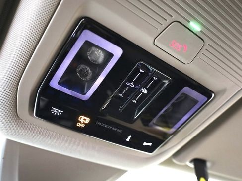 New 2026 Volkswagen Atlas SE image 29