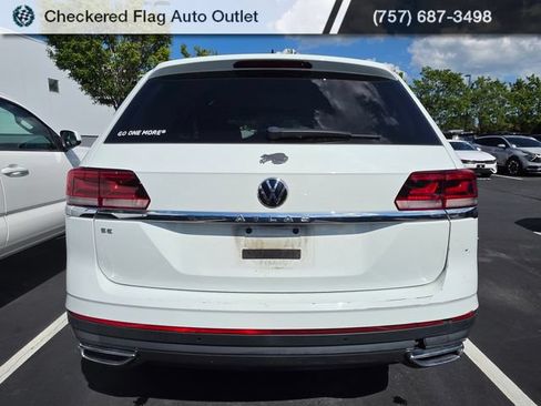 Used 2022 Volkswagen Atlas SE w/ Panoramic Sunroof Package FWD image 5