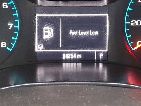 Used 2018 Chevrolet Colorado W/T image 23