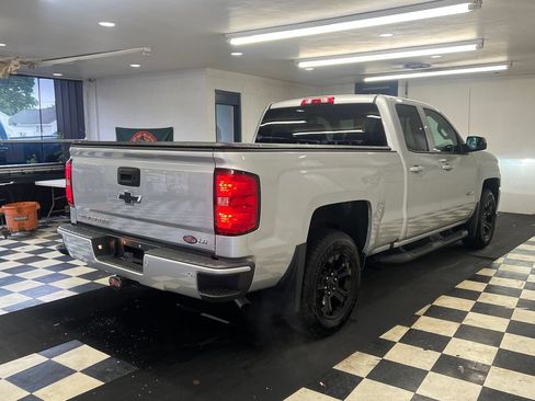 Used 2019 Chevrolet Silverado 1500 LT w/ All Star Edition AWD/4WD image 17