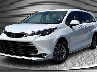 Used 2024 Toyota Sienna XLE