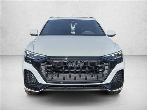 New 2026 Audi Q8 Premium image 2