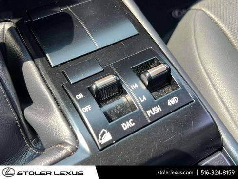 Used 2021 Lexus GX 460 Premium AWD/4WD image 38