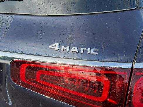 Used 2020 Mercedes-Benz GLS 450 4MATIC image 46
