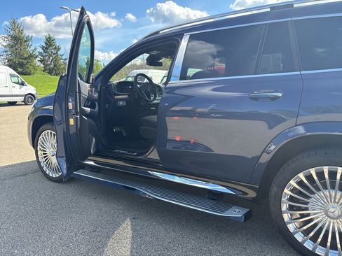 Certified 2024 Mercedes-Benz Maybach GLS 600 4MATIC image 11