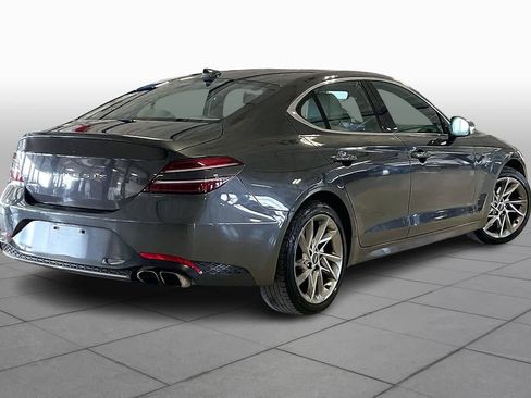 Used 2022 Genesis G70 2.0T image 13