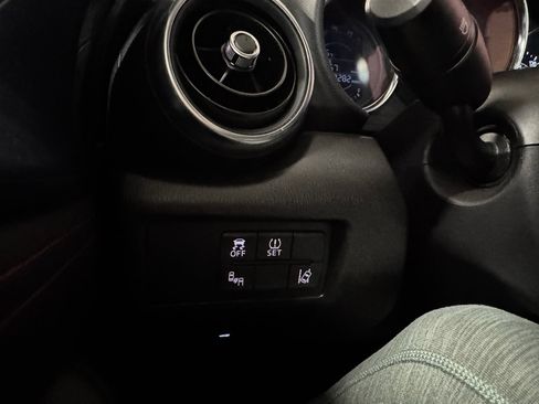 Used 2016 MAZDA MX-5 Miata Grand Touring image 17