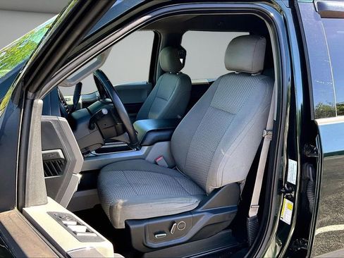 Used 2016 Ford F150 XLT w/ Equipment Group 302A Luxury AWD/4WD image 22