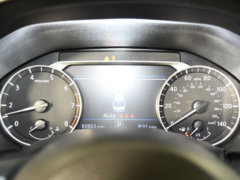 Used 2024 Nissan Altima 2.5 SV FWD image 18