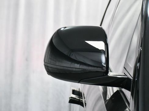 Used 2025 Land Rover Range Rover Sport Autobiography image 73