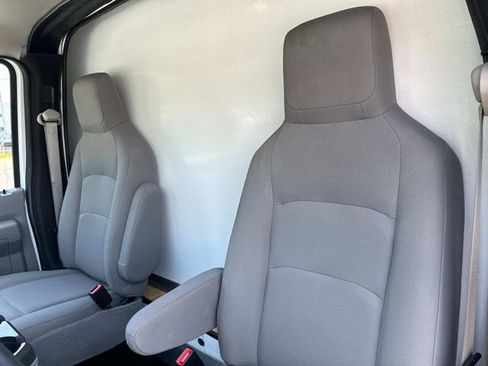 New 2024 Ford E-450 and Econoline 450 Super Duty w/ Driver's Safety Package image 19