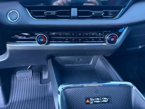 New 2026 Chevrolet Equinox RS image 24