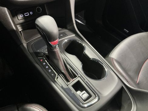 Used 2024 Chevrolet Equinox RS w/ RS Leather Package FWD image 23