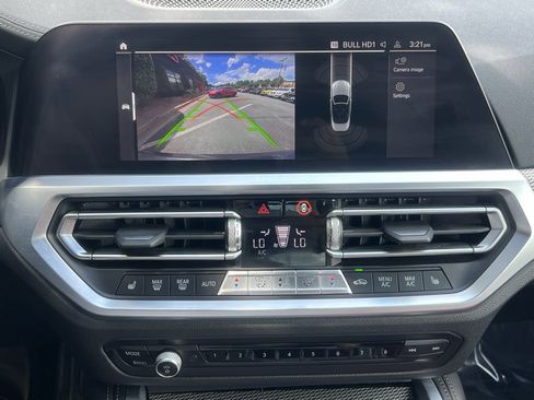 Used 2023 BMW M440i Convertible w/ Premium Package image 40