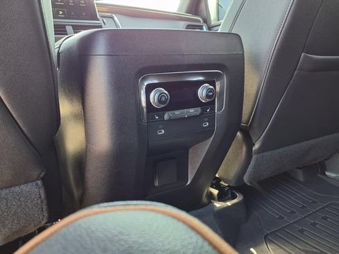Used 2023 GMC Yukon AT4 w/ AT4 Premium Plus Package AWD/4WD image 87