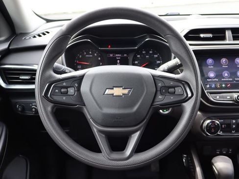 Used 2022 Chevrolet TrailBlazer LT w/ Convenience Package AWD/4WD image 23