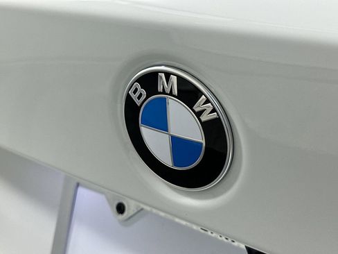 Used 2026 BMW 330i Sedan w/ Premium Package image 22