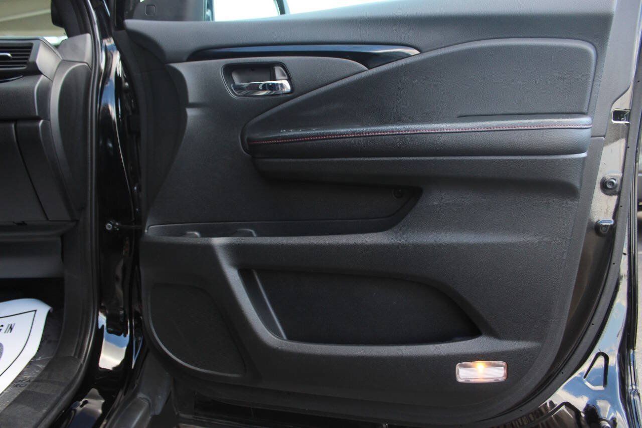 Used 2019 Honda Ridgeline Black Edition image 10