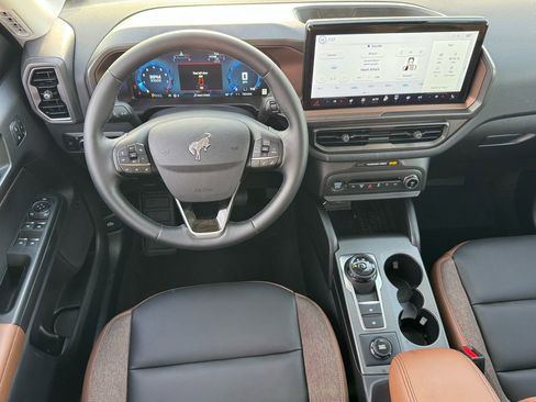 New 2025 Ford Bronco Sport Outer Banks w/ Outer Banks Tech Package+ AWD/4WD image 11