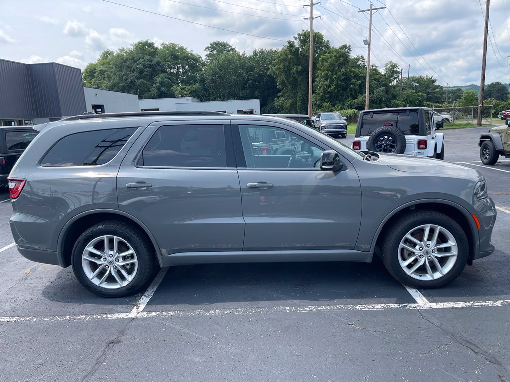 Used 2024 Dodge Durango GT AWD/4WD image 8