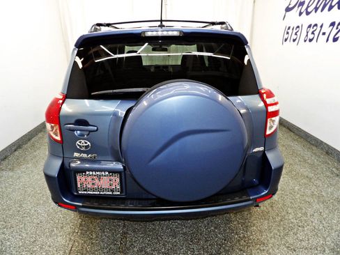 Used 2011 Toyota RAV4 4WD w/ Base L4 Extra Value Pkg image 5