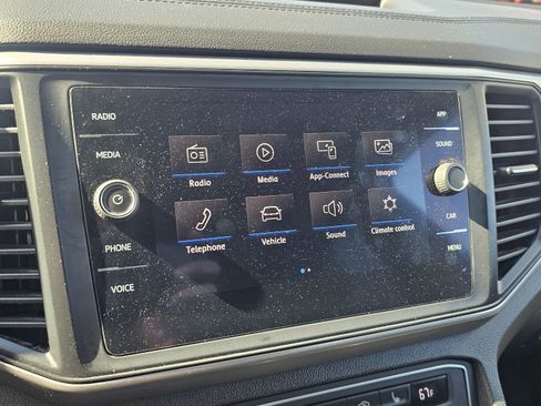 Used 2021 Volkswagen Atlas SE image 47