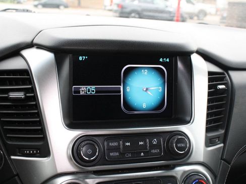 Used 2015 Chevrolet Tahoe LTZ AWD/4WD image 10