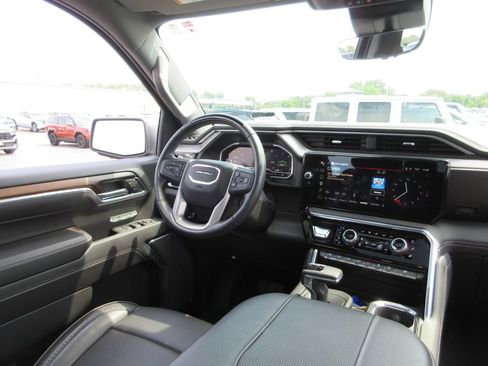 Certified 2024 GMC Sierra 1500 Denali AWD/4WD image 31