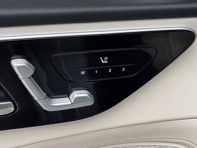 Certified 2025 Mercedes-Benz C 300 Sedan image 12