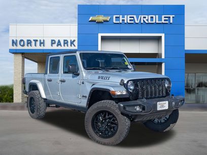 Used 2023 Jeep Gladiator Willys