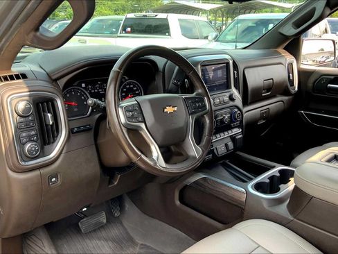 Used 2021 Chevrolet Silverado 1500 LTZ w/ LTZ Premium Texas Edition AWD/4WD image 18