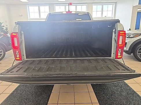 Used 2021 Ford Ranger XLT w/ Equipment Group 301A Mid AWD/4WD image 31