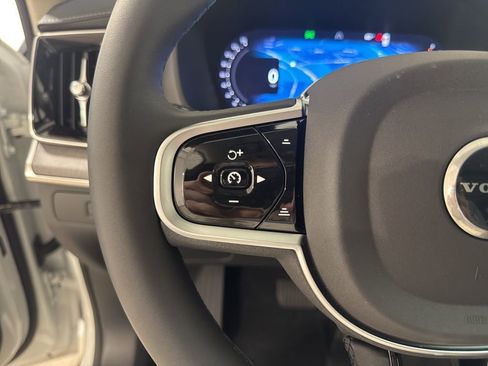 New 2026 Volvo XC90 B6 Ultra w/ Protection Package AWD/4WD image 9