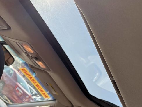 Used 2012 Hyundai Veracruz Limited image 13