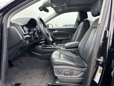 Used 2021 Audi Q5 Premium Plus w/ Premium Plus Package image 21