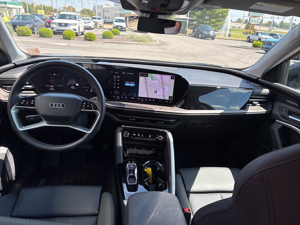 Used 2025 Audi Q5 Premium Plus AWD/4WD image 12