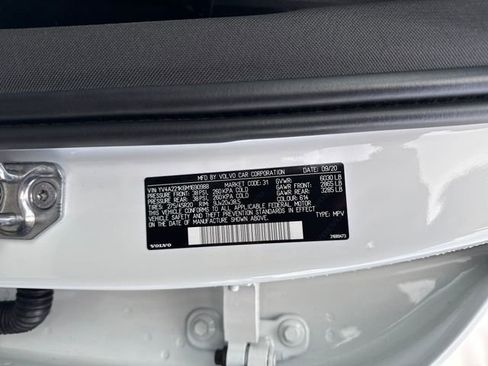 Used 2021 Volvo XC90 T6 Momentum w/ Climate Package image 17