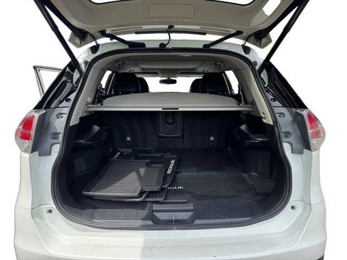Used 2015 Nissan Rogue SL AWD/4WD image 18
